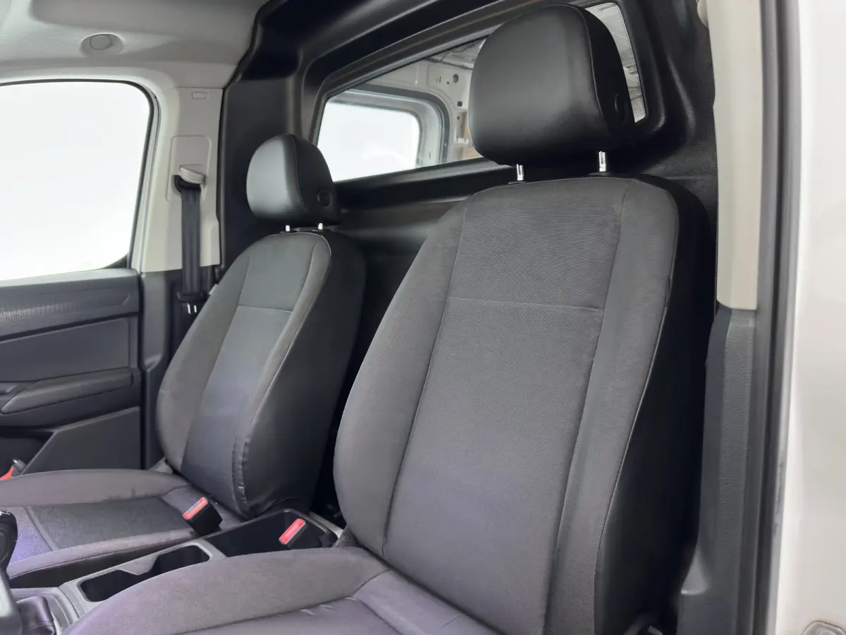 Maxi 1.5 TGI ( CNG ) *AIRCO | CRUISE | PDC | DIGI-COCKPIT | COMFORT-SEATS*