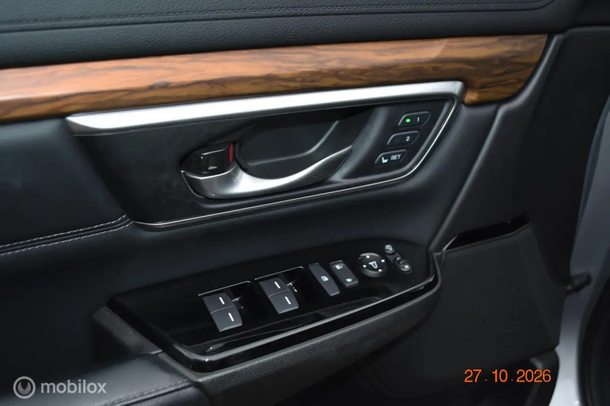 2.0 Hybrid AWD Executive