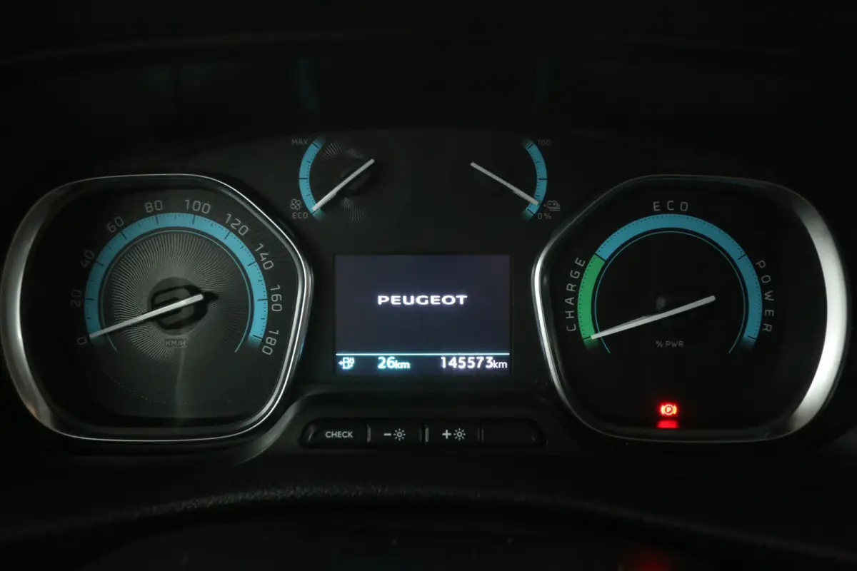 75 kWh L2H1 Long Range | Snelladen | SOH 89% | Airco | Cruise | Carplay | Parkeersens.