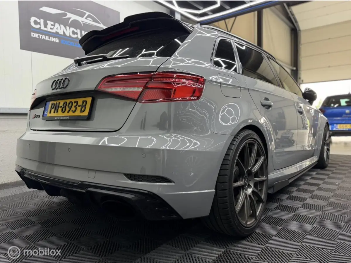 RS3 2.5 TFSI RS3 quattro