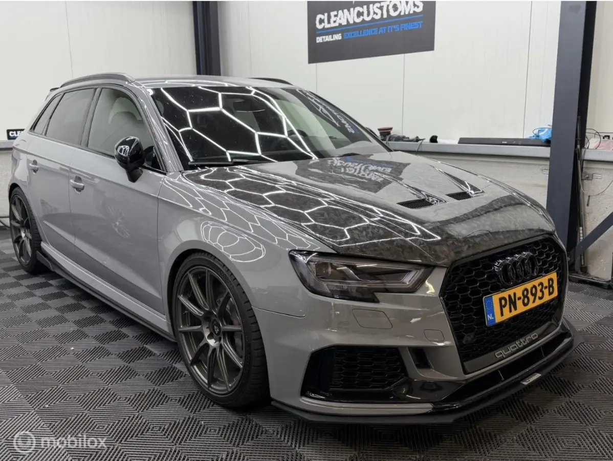 RS3 2.5 TFSI RS3 quattro