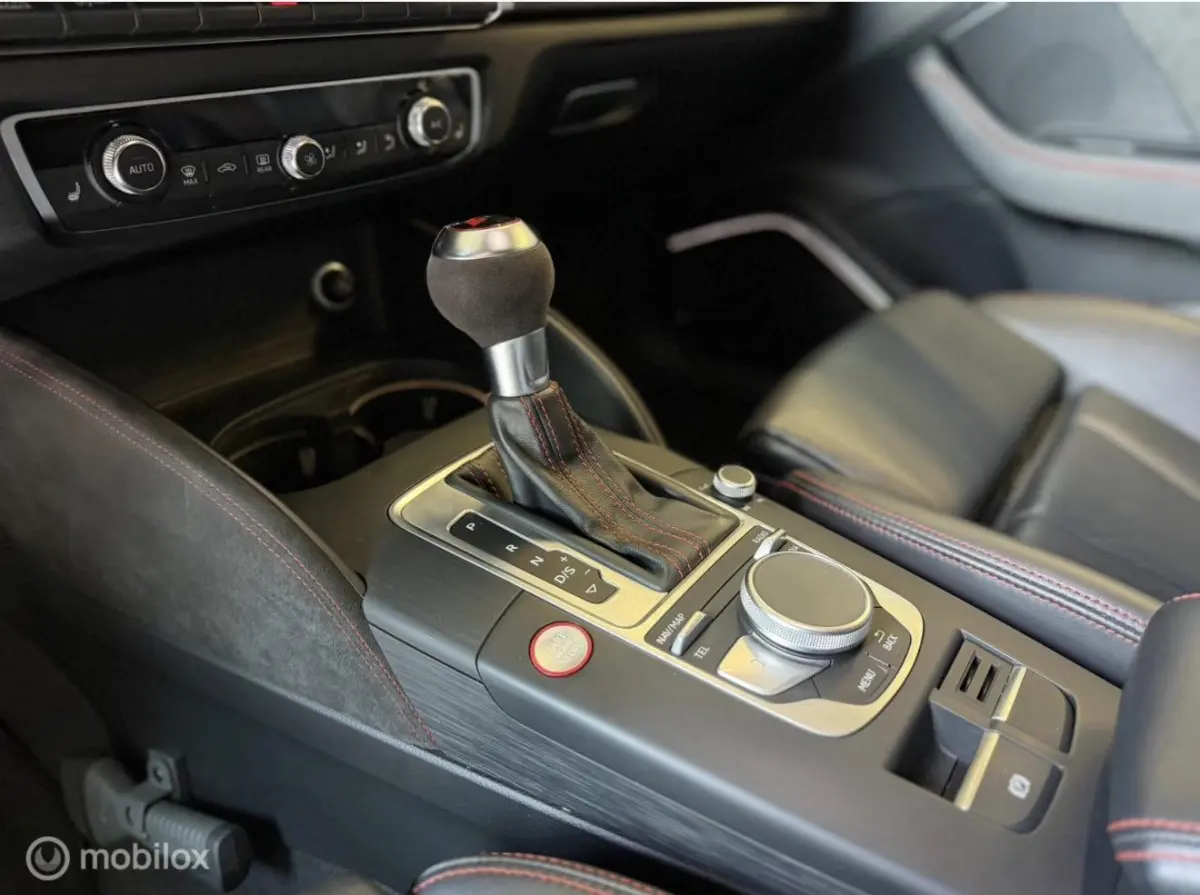 RS3 2.5 TFSI RS3 quattro