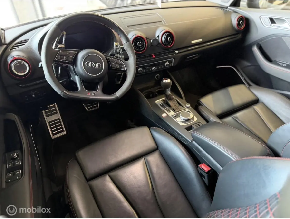 RS3 2.5 TFSI RS3 quattro