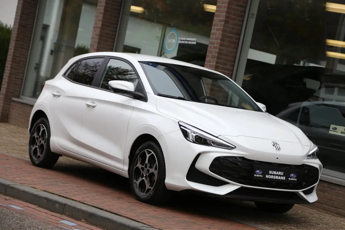 1.5 Hybrid+ Luxury Navigatie 360view ACC