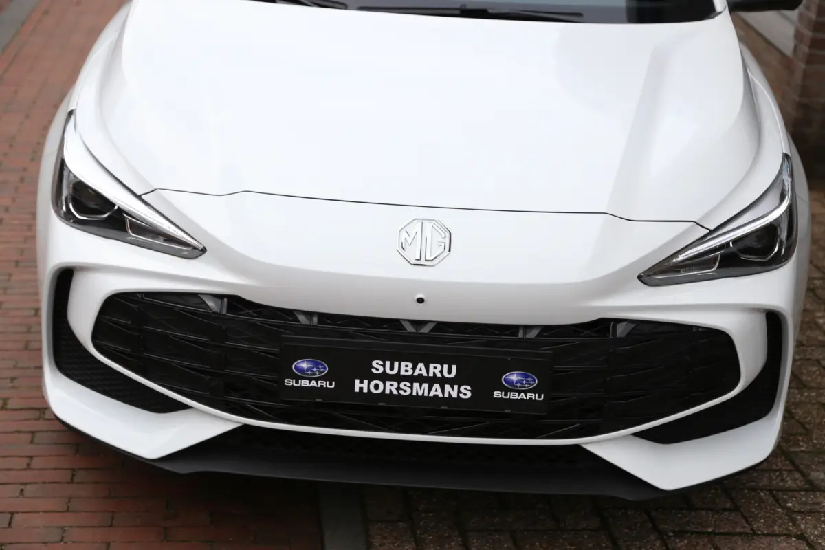 1.5 Hybrid+ Luxury Navigatie 360view ACC