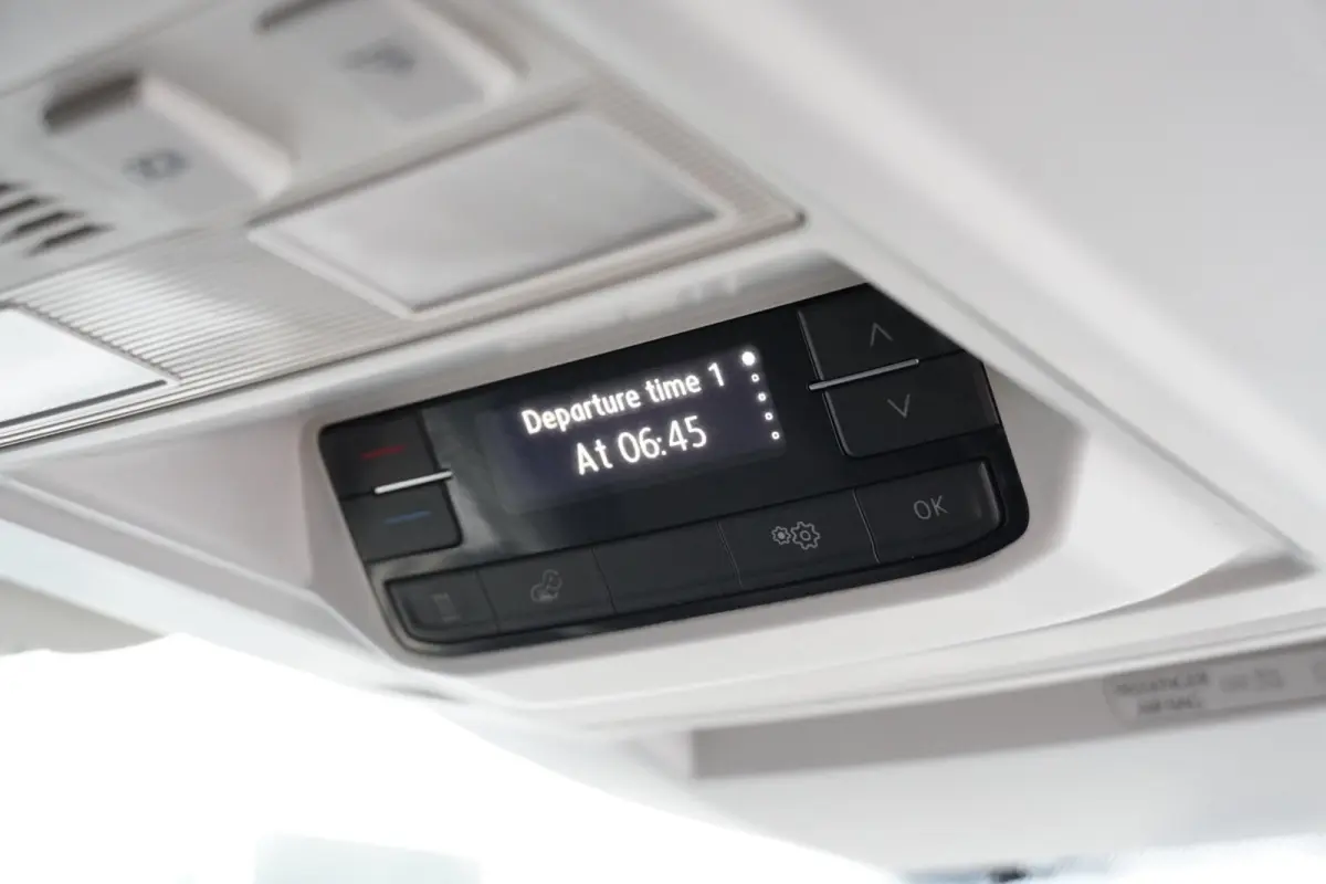 35 2.0 TDI L3H2 Highl. Navi/Airco/Cruise