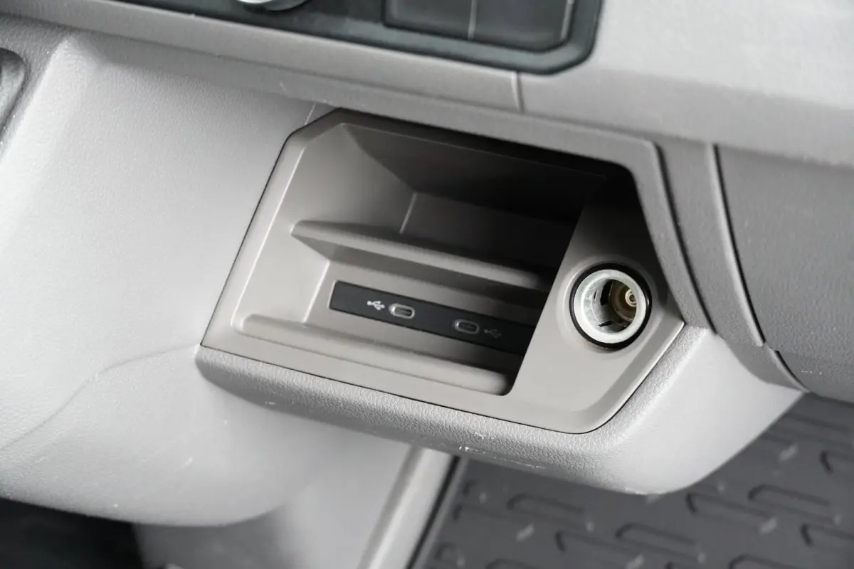 35 2.0 TDI L3H2 Highl. Navi/Airco/Cruise