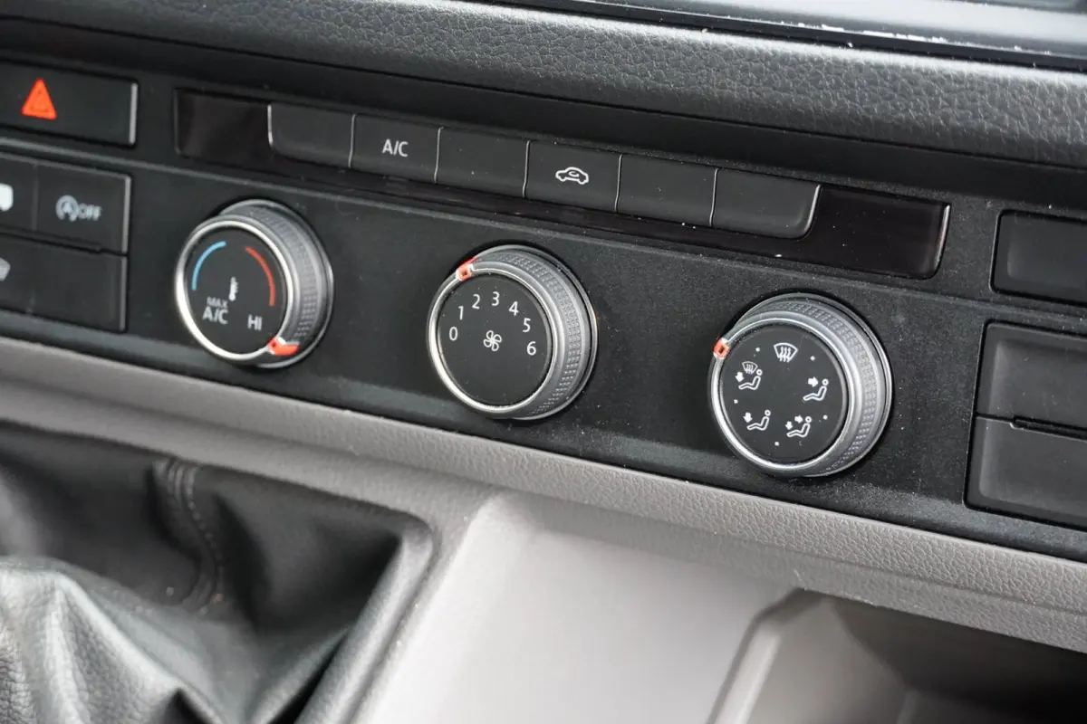 35 2.0 TDI L3H2 Highl. Navi/Airco/Cruise