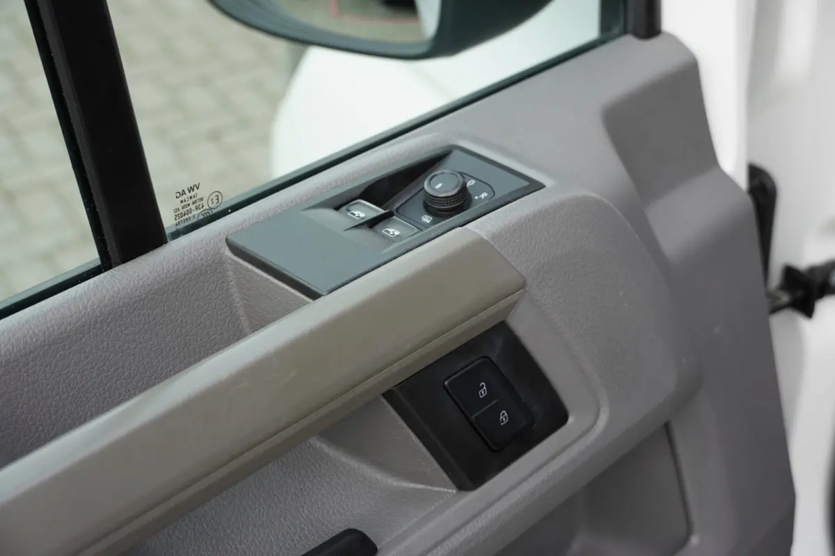 35 2.0 TDI L3H2 Highl. Navi/Airco/Cruise