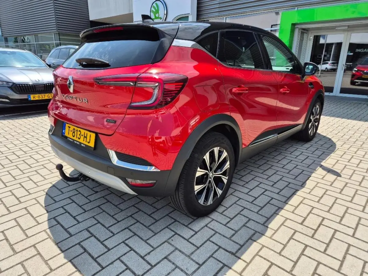techno E-Tech Plug-in Hybrid 160 | Trekhaak | Stoelverw. | Parkeercamera |