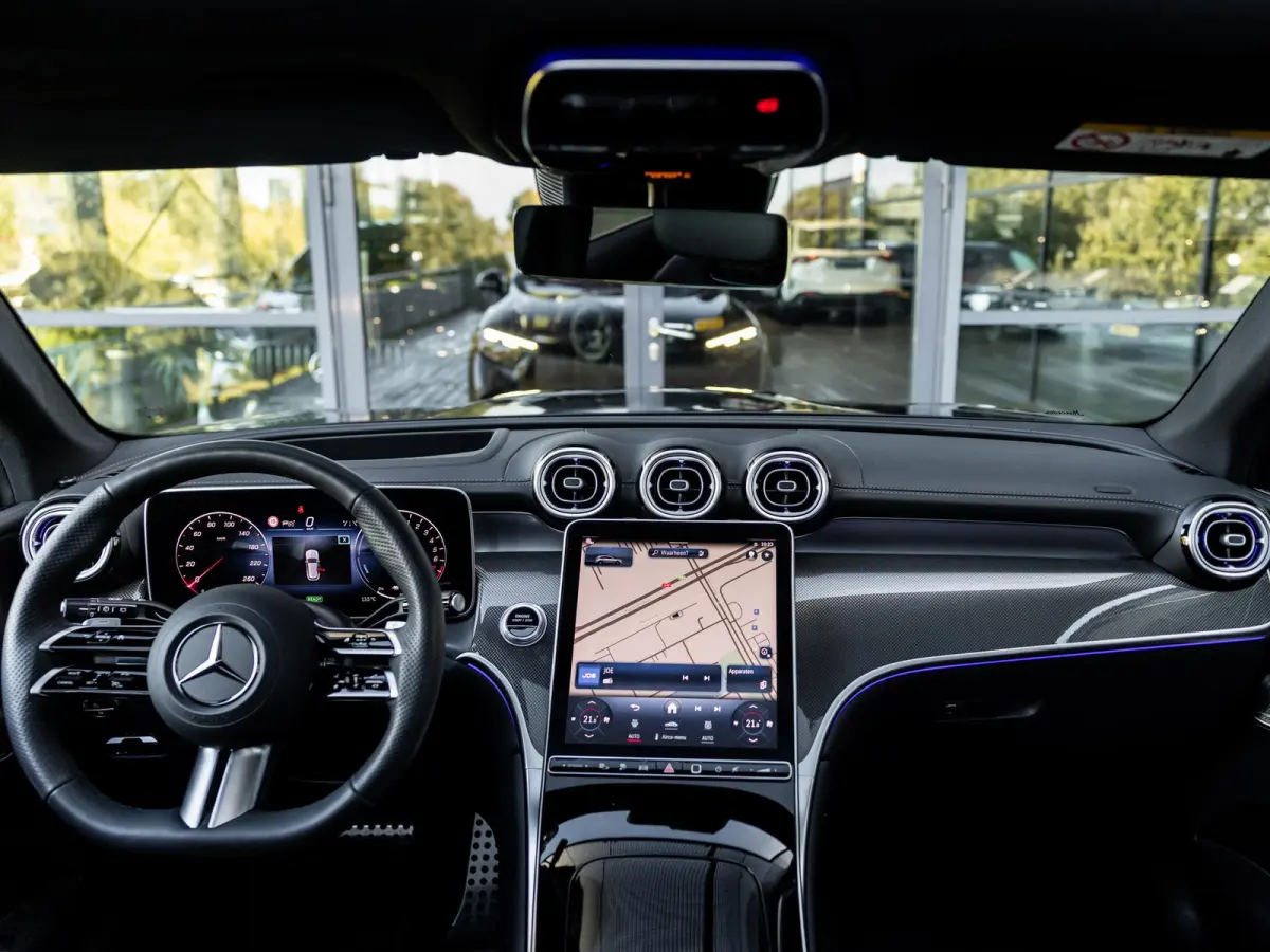 400e 4MATIC AMG Line | BURMESTER | 21 INCH ZWART | STOELVENTILATIE | NIGHTPAKKET | PANORAMA/SCHUIF-KANTELDAK | PREMIUM PLUS | SFEERVERLICHTING PREMIUM | STOELMEMORY | HEAD-UP | ELEKTR.TREKHA
