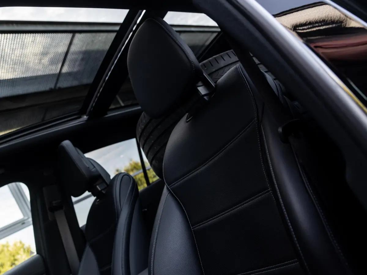 400e 4MATIC AMG Line | BURMESTER | 21 INCH ZWART | STOELVENTILATIE | NIGHTPAKKET | PANORAMA/SCHUIF-KANTELDAK | PREMIUM PLUS | SFEERVERLICHTING PREMIUM | STOELMEMORY | HEAD-UP | ELEKTR.TREKHA