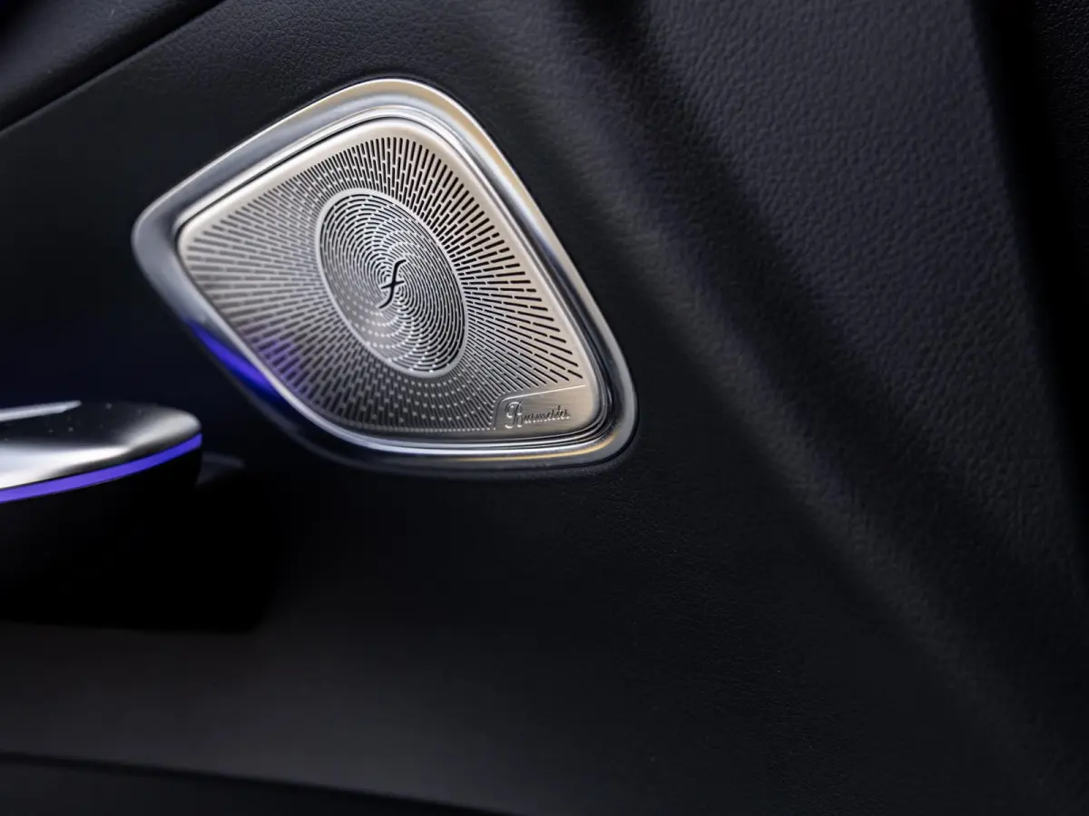 400e 4MATIC AMG Line | BURMESTER | 21 INCH ZWART | STOELVENTILATIE | NIGHTPAKKET | PANORAMA/SCHUIF-KANTELDAK | PREMIUM PLUS | SFEERVERLICHTING PREMIUM | STOELMEMORY | HEAD-UP | ELEKTR.TREKHA