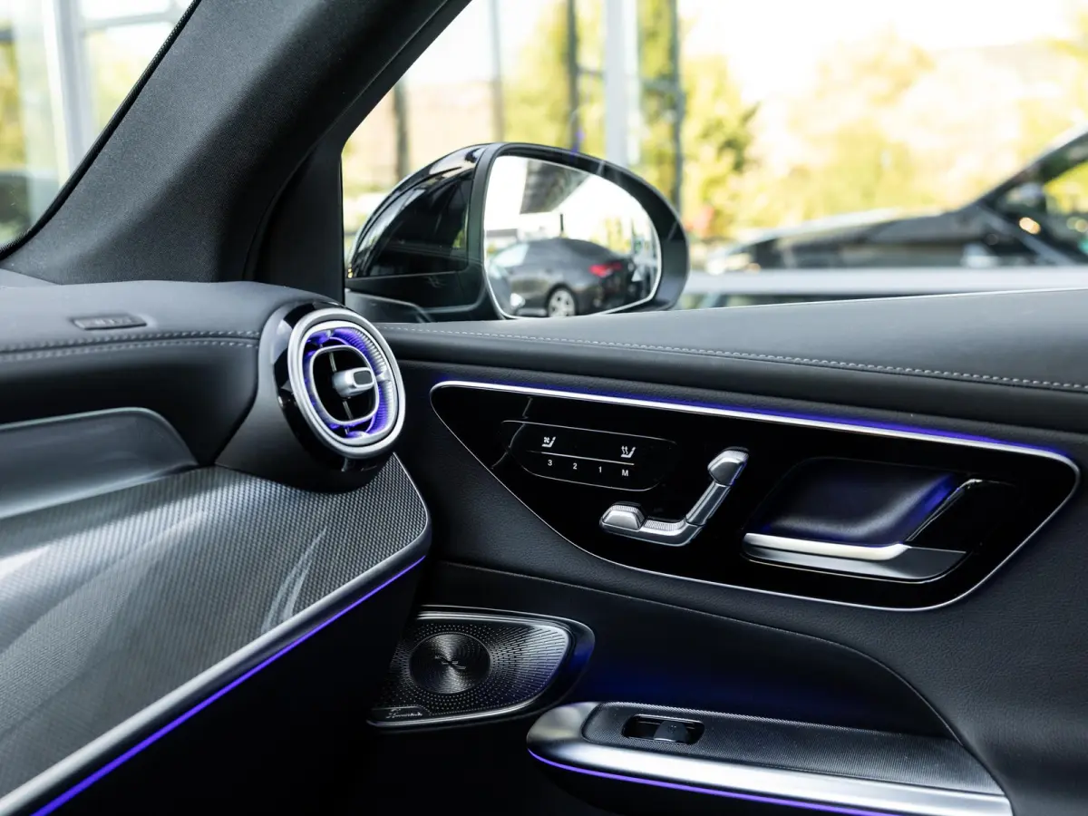 400e 4MATIC AMG Line | BURMESTER | 21 INCH ZWART | STOELVENTILATIE | NIGHTPAKKET | PANORAMA/SCHUIF-KANTELDAK | PREMIUM PLUS | SFEERVERLICHTING PREMIUM | STOELMEMORY | HEAD-UP | ELEKTR.TREKHA