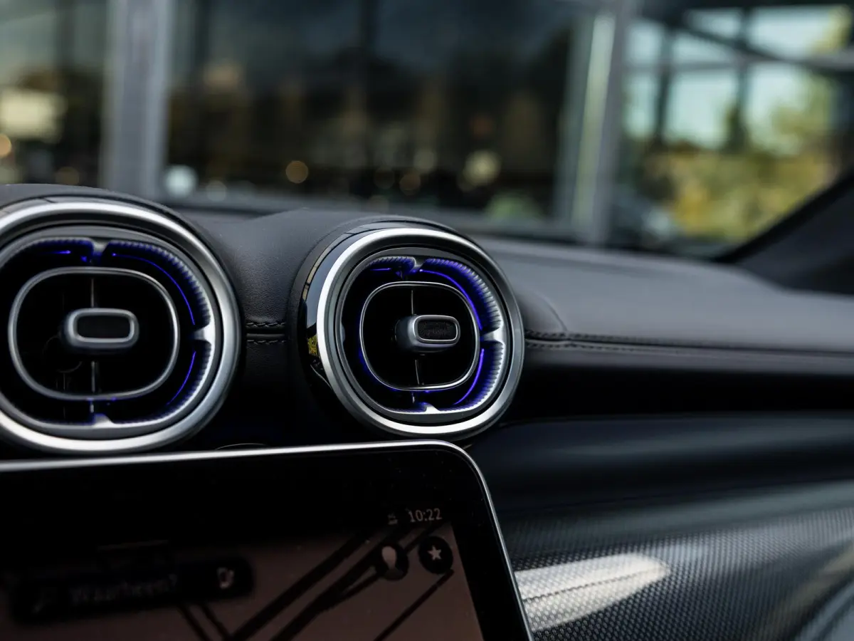 400e 4MATIC AMG Line | BURMESTER | 21 INCH ZWART | STOELVENTILATIE | NIGHTPAKKET | PANORAMA/SCHUIF-KANTELDAK | PREMIUM PLUS | SFEERVERLICHTING PREMIUM | STOELMEMORY | HEAD-UP | ELEKTR.TREKHA