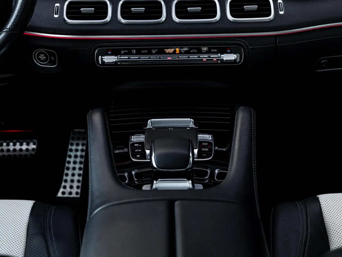450 4MATIC Premium Plus | AMG | PANORAMA-SCHUIFDAK | 360 CAMERA | LUCHTVERING | BURMESTER | STOELVERWARMING & STOELVENTILATIE | NL GELEVERD |