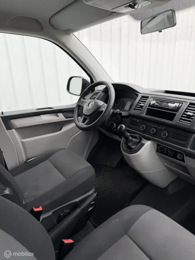 2.0 TDI L2H1 Economy Business
