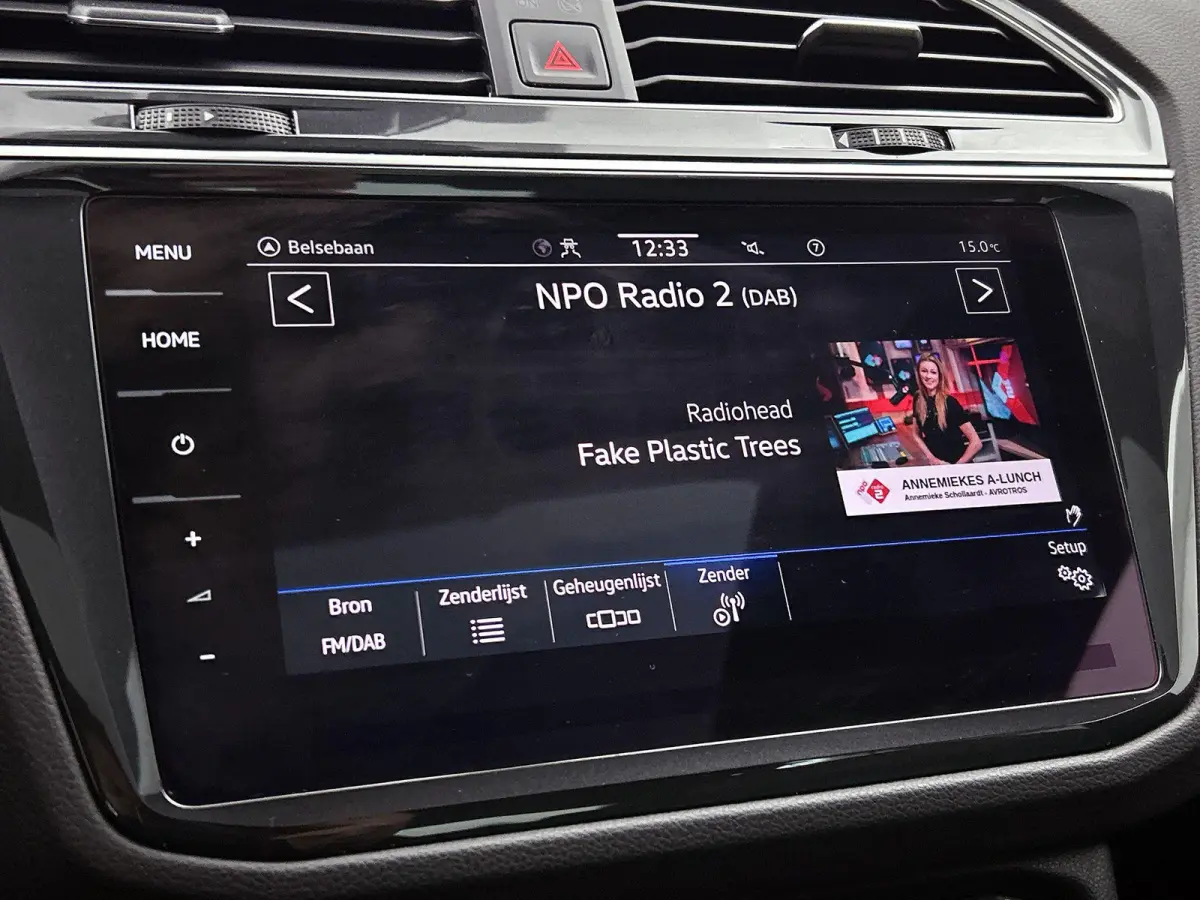 1.5 TSI R-Line Business+ 150 PK | R-Line | Automaat | Panoramadak | Achteruitrijcamera | Navigatie | Dodehoeksensor | Stoelverwarming | Stuurverwarming | Climate Control | Apple Carplay | An