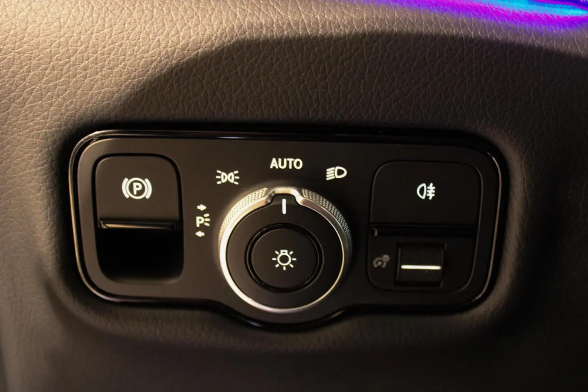 300d 4-MATIC Extra Lang DC AMG BURM | LUCH