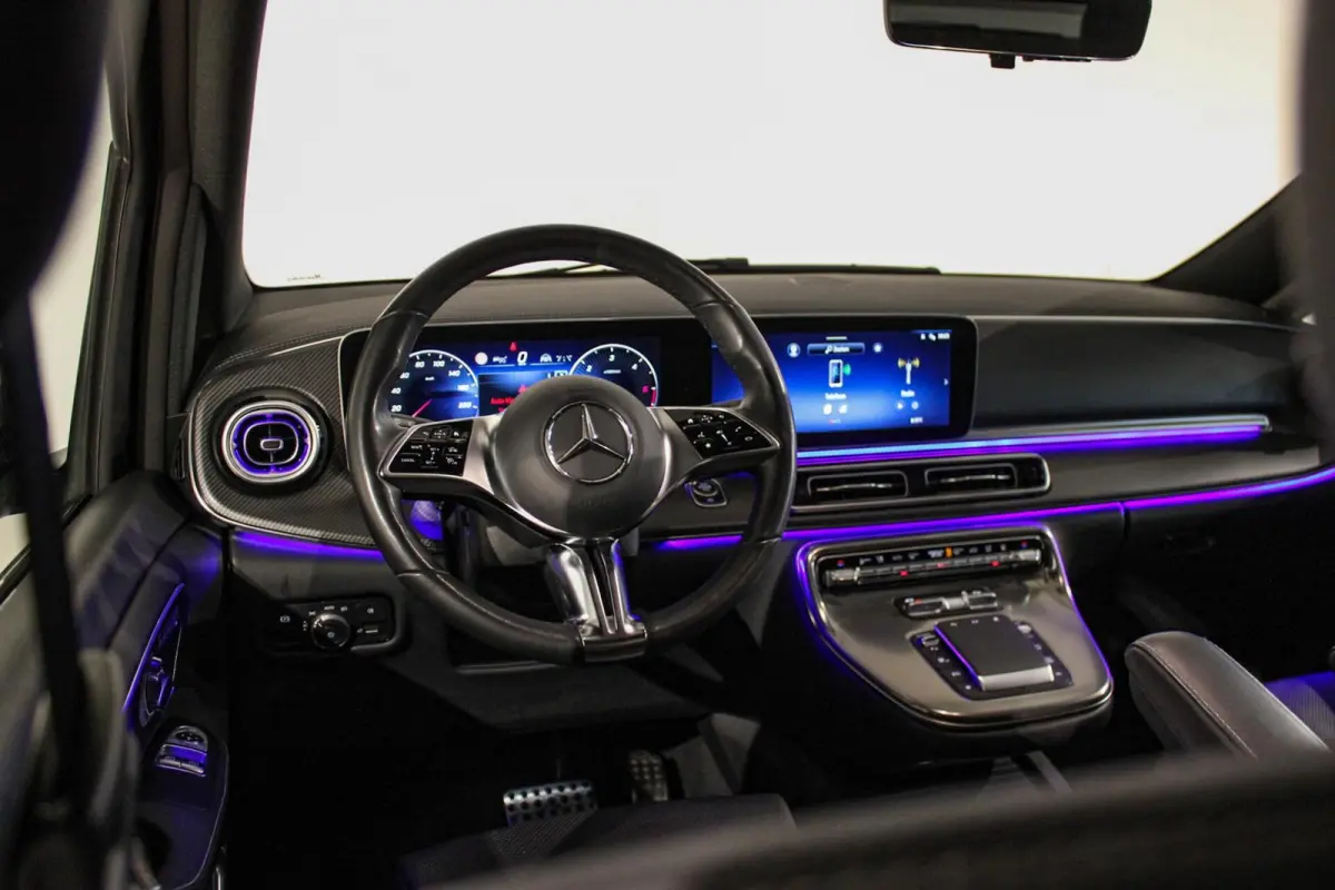 300d 4-MATIC Extra Lang DC AMG BURM | LUCH