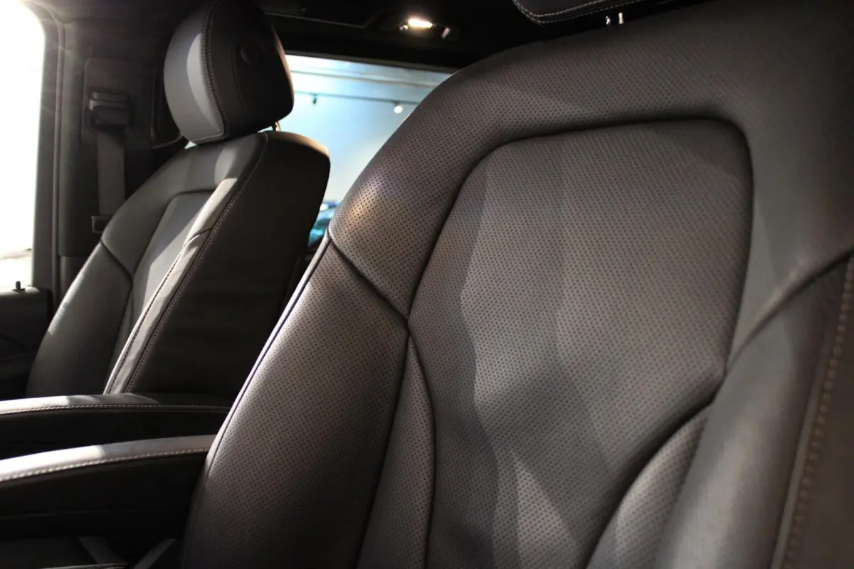 300d 4-MATIC Extra Lang DC AMG BURM | LUCH