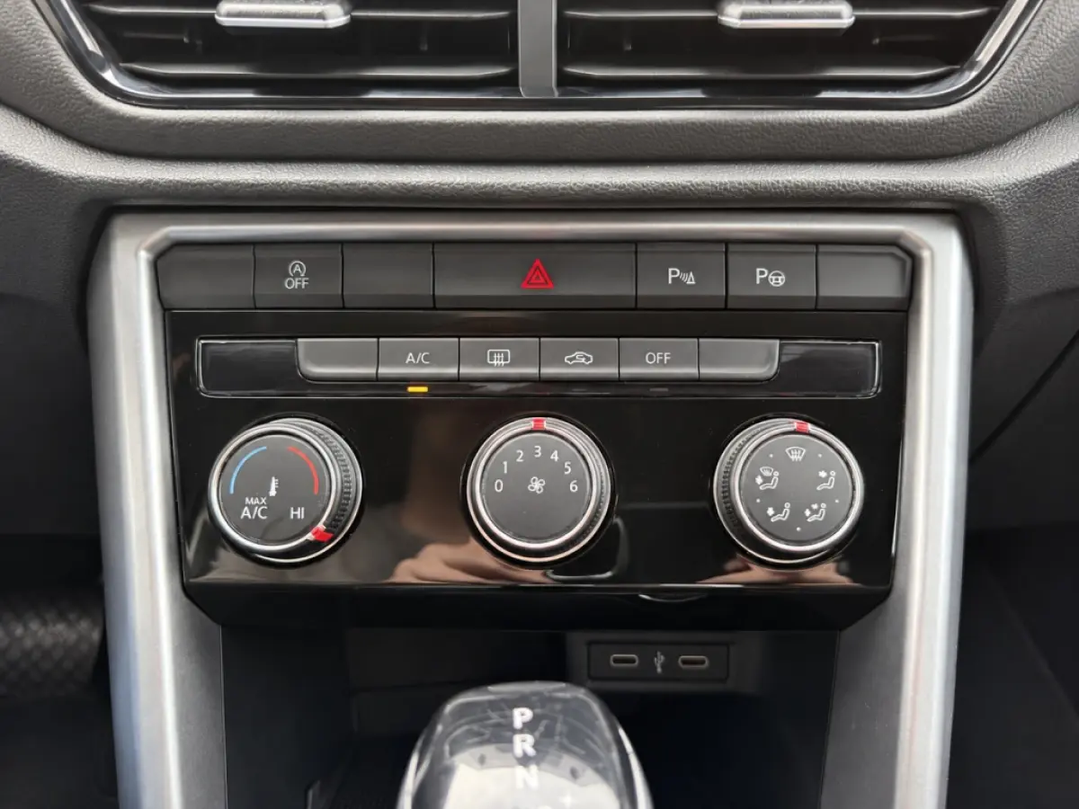 1.5 TSI Life | Automaat | Digitaal Dashboard | Apple Carplay/Android Auto | Adaptieve Cruise Control | DAB | Airco | Parkeersensoren