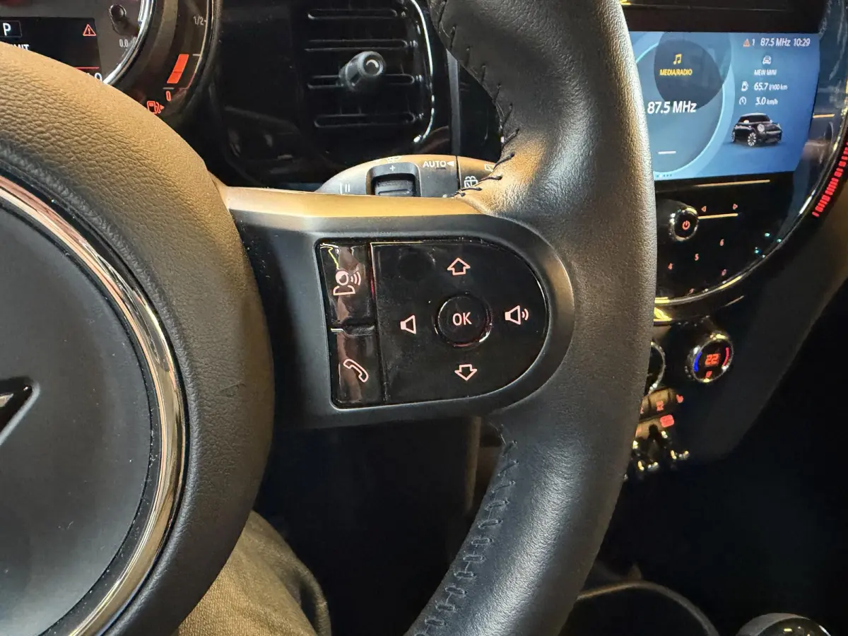 1.5 Cooper Classic | Adaptive | Led | Black Optic |