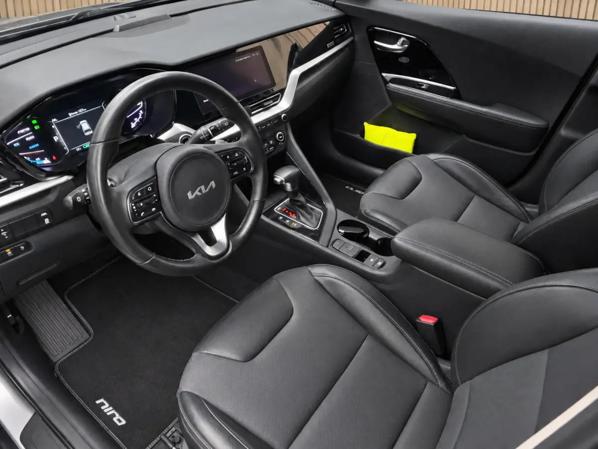 1.6 GDi PHEV DynamicLine DEALER ONDERHOUDEN | NAVIGATIE | ACHTERUITRIJCAMERA | PLUG-IN |