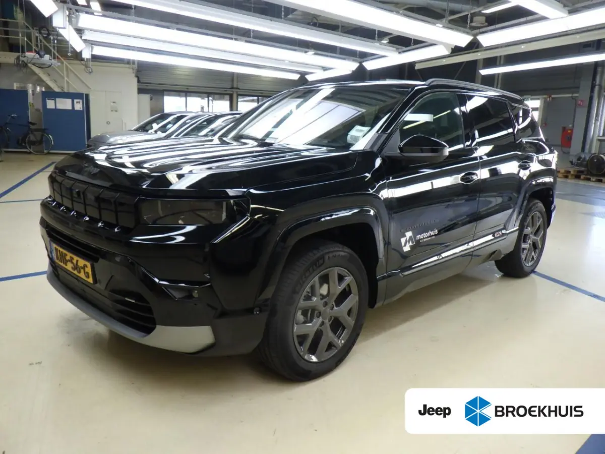 1.2 e-Hybrid First Edition tot 8 Jaar Garantie! | Schuif-/Kanteldak | Stoel/Stuurverwarming | Massage | 360 Camera | Dodehoekdetectie | !!