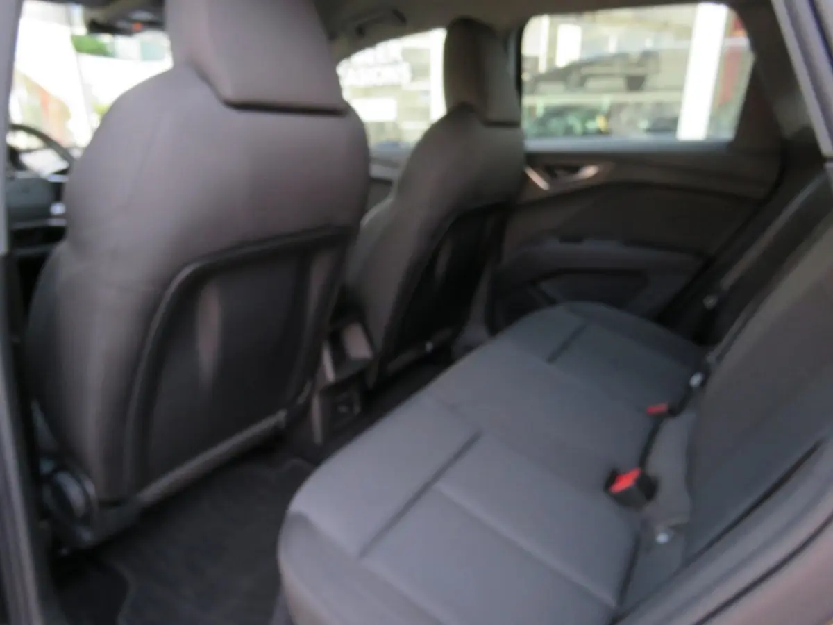 40 ADVANCED EDITION 77kWh / soh 96% / Elec.klep / 19 Inch / Sportstoelen / Stoelverw. / BOVAG garantie