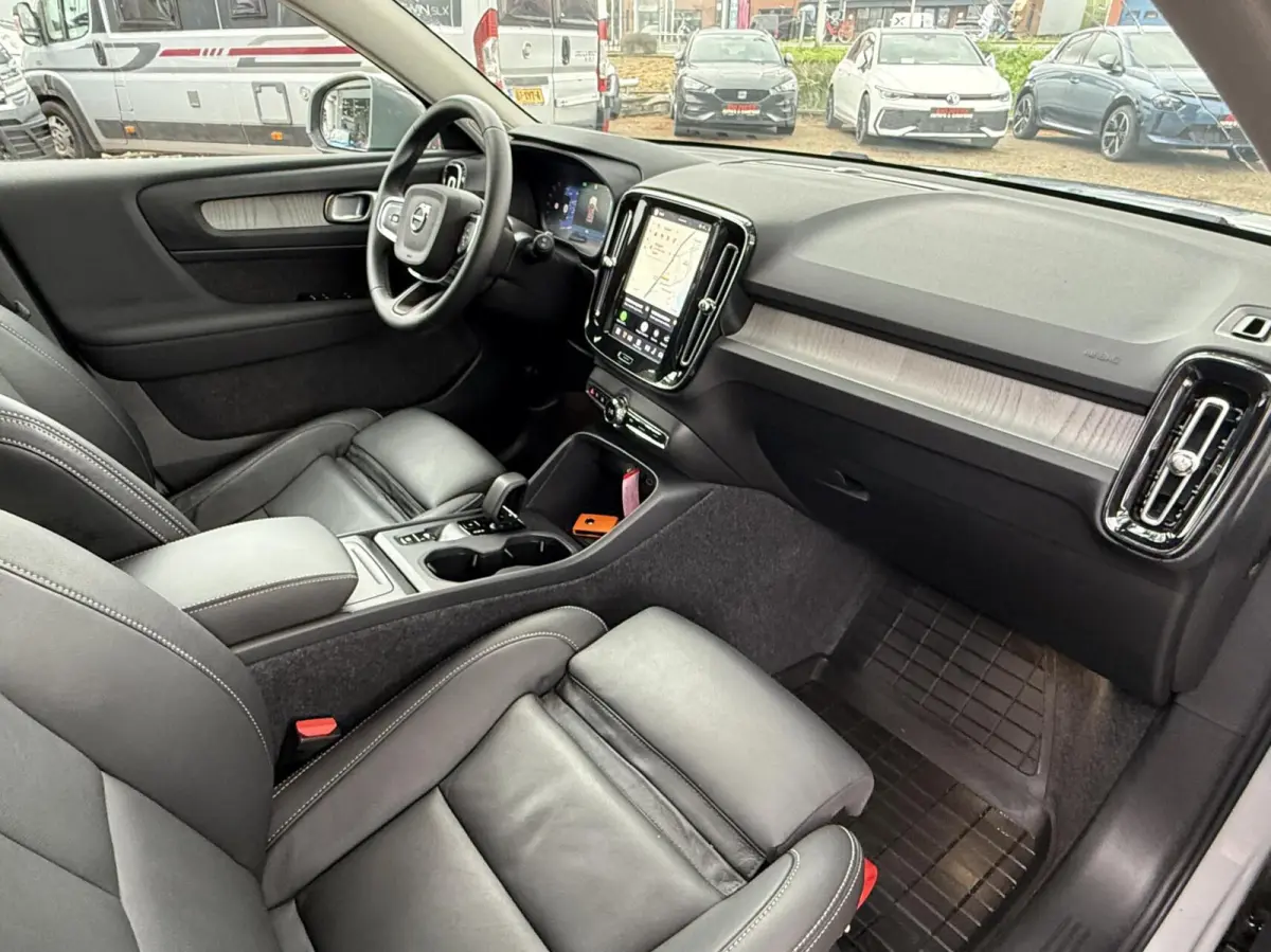 2.0 B3 Business Edition Leer,mild hybrid