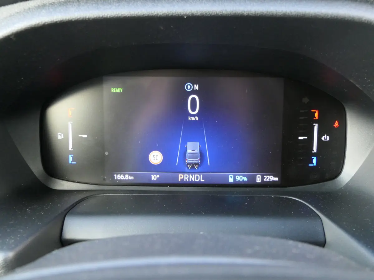 350 L2H2 Trend 68 kWh | 360 Camera | Adaptive Cruise | Navigatie | Stoelverwarming | BLIS | CarPlay/Android Auto