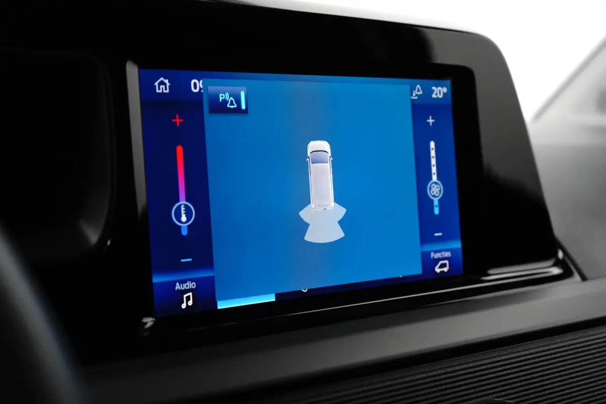 1.5 EcoBlue Trend | CarPlay/Android Auto | Parkeersensoren | Cruise Control | DAB | Schuifdeur | Rubberenmat Laadruimte