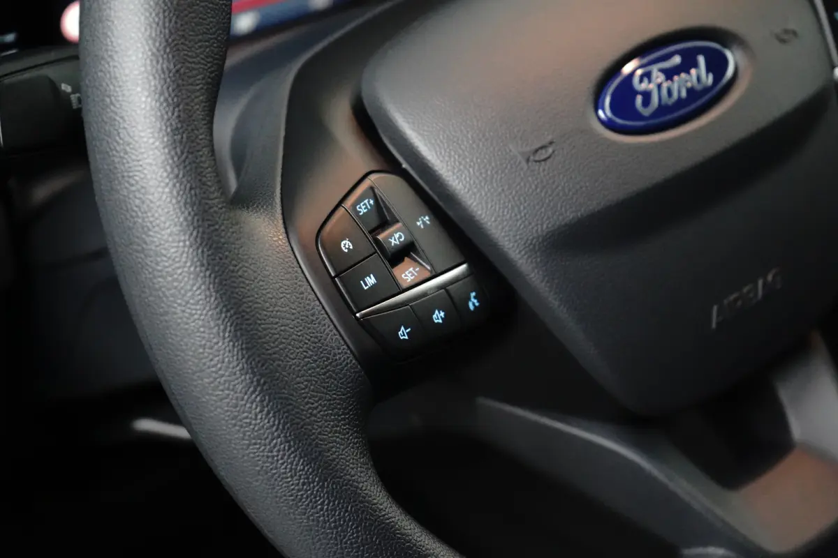 1.5 EcoBlue Trend | CarPlay/Android Auto | Parkeersensoren | Cruise Control | DAB | Schuifdeur | Rubberenmat Laadruimte