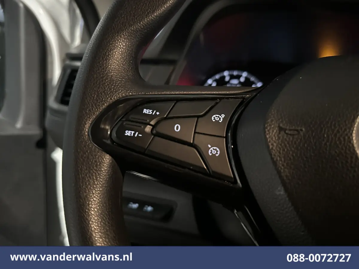 2.0 dCi L2H1 Euro6 Airco | Navigatie | LED | Cruisecontrol Parkeersensoren
