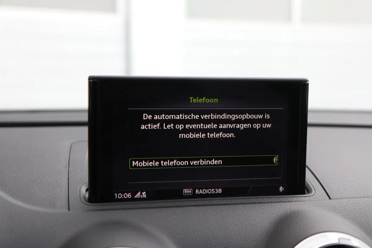 1.4 TFSI 150pk S-tronic S edition | Nekverwarming | B&O Audio | Matrix LED | Windschot