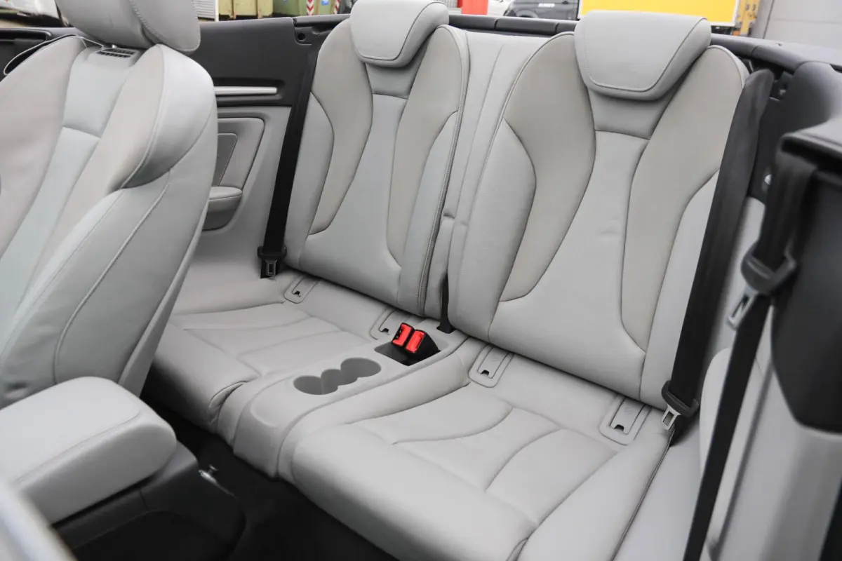 1.4 TFSI 150pk S-tronic S edition | Nekverwarming | B&O Audio | Matrix LED | Windschot