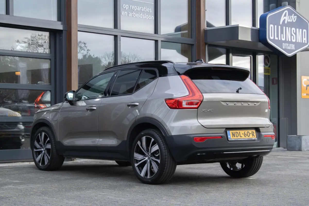 T5 1.5 PHEV R-DESIGN|360 Camera|Pilot assist|Memory|Stoel+Stuurverwarming|Harmann Kardon|