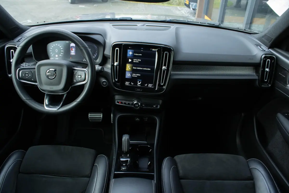 T5 1.5 PHEV R-DESIGN|360 Camera|Pilot assist|Memory|Stoel+Stuurverwarming|Harmann Kardon|