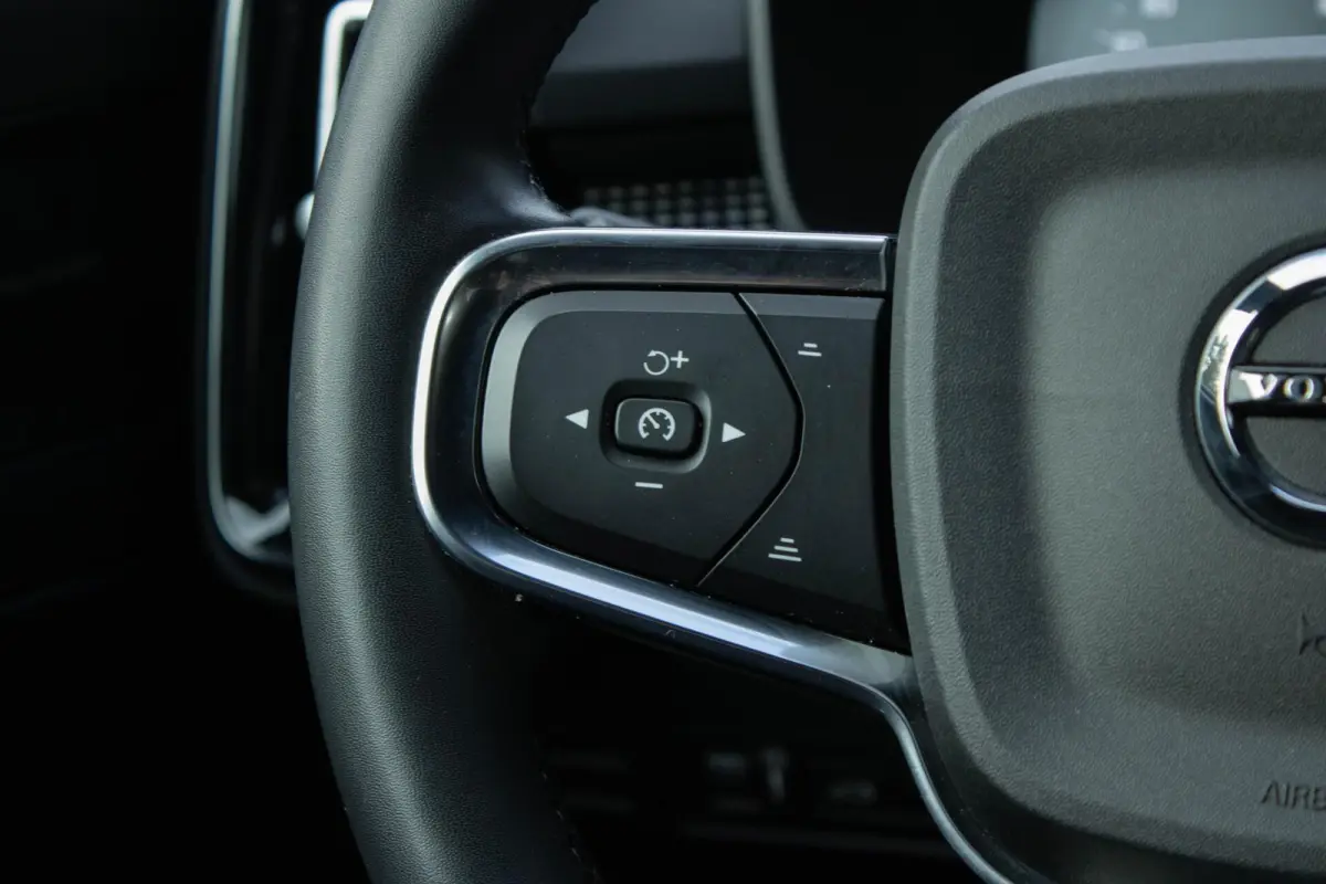 T5 1.5 PHEV R-DESIGN|360 Camera|Pilot assist|Memory|Stoel+Stuurverwarming|Harmann Kardon|