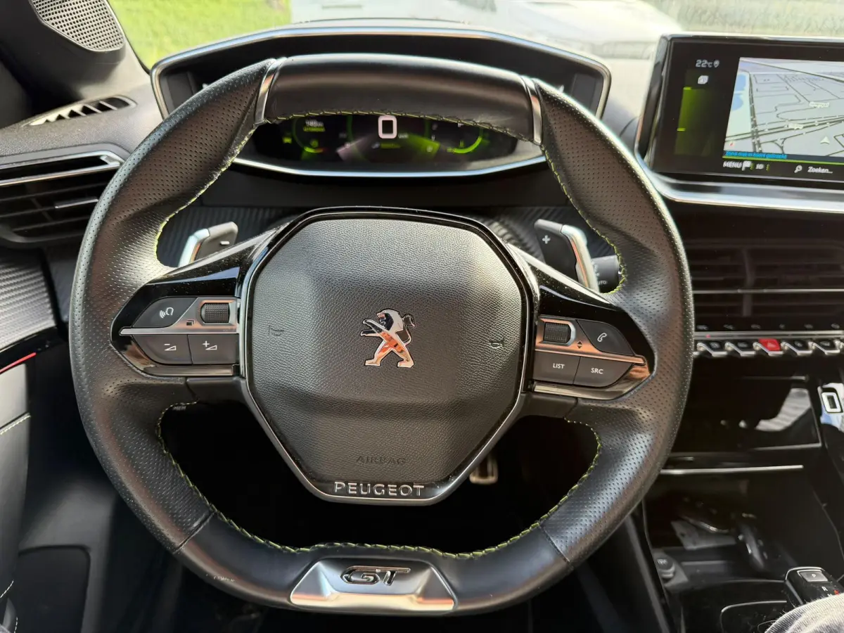 1.2 PureTech GT Nieuwe Distributieriem | Automaat | Camera | Navi | 12 mnd BOVAG Garantie | Whats App 06-53188999