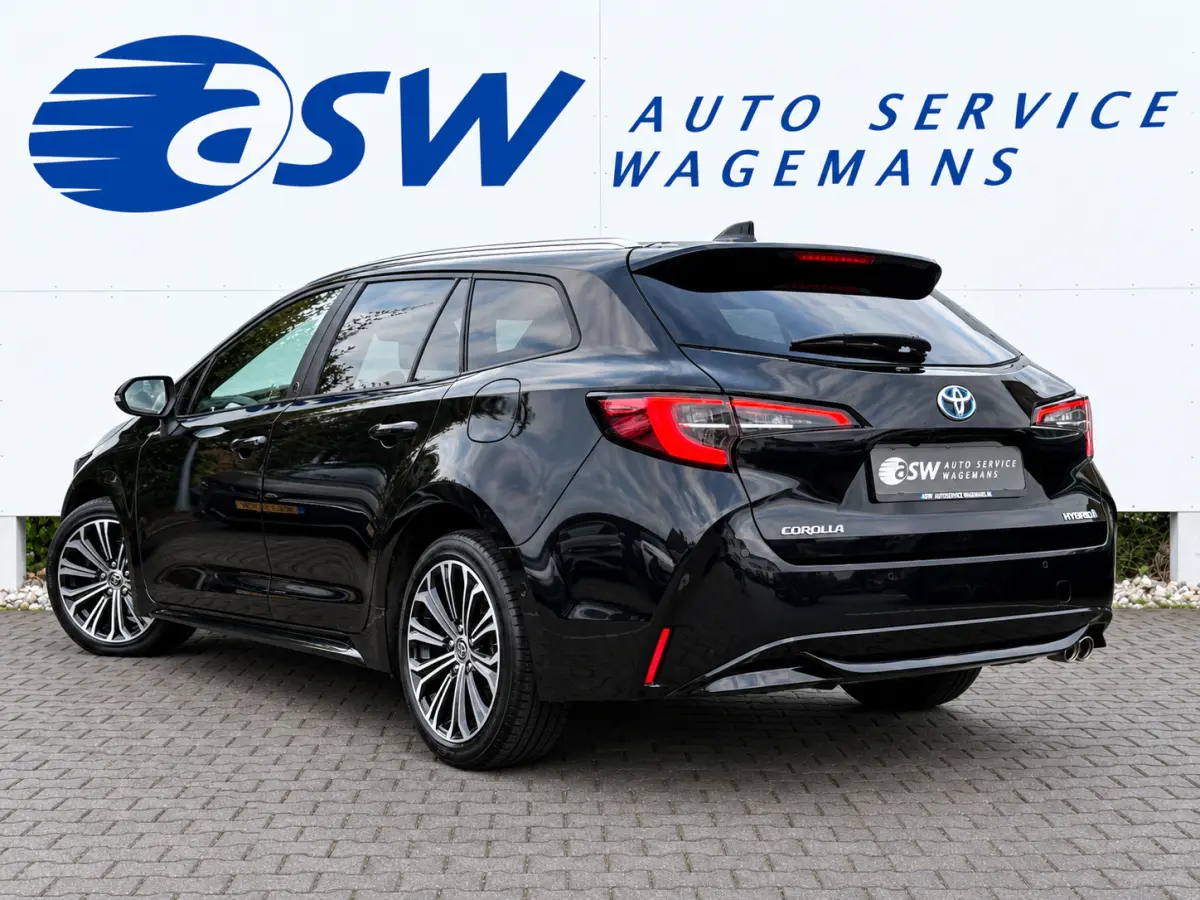 2.0 Hybrid Team D | ACC | CarPlay | Camera | Dodehoek | Keyless