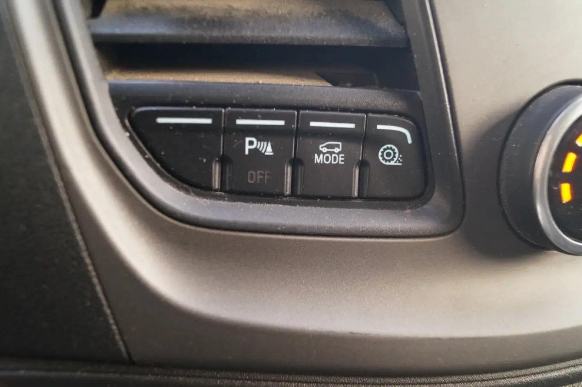 2.0 TDCI 105pk L1-H1 Trend -AIRCO-PDC-CRUISE-