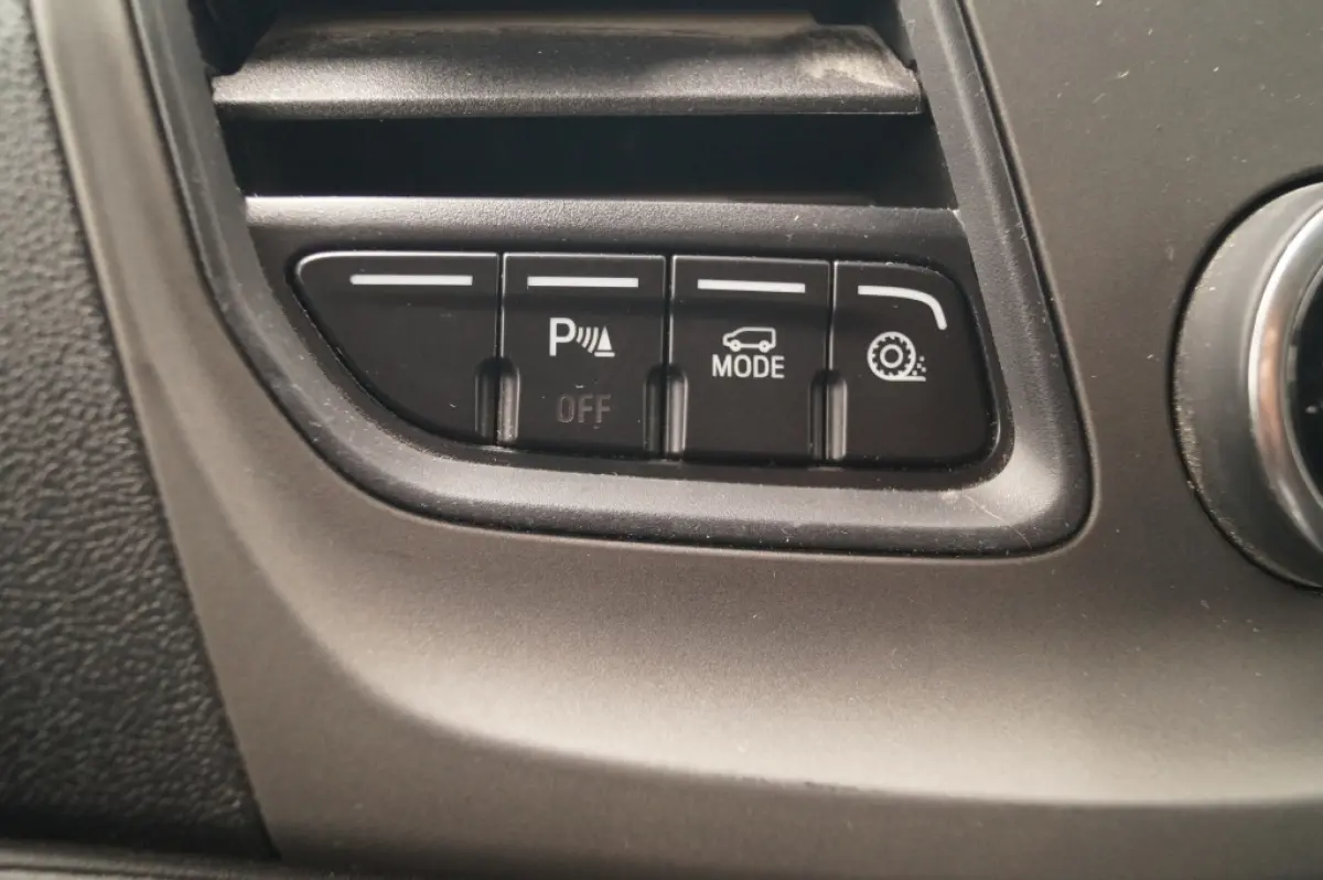 2.0 TDCI 105pk L1-H1 Trend -AIRCO-PDC-CRUISE-