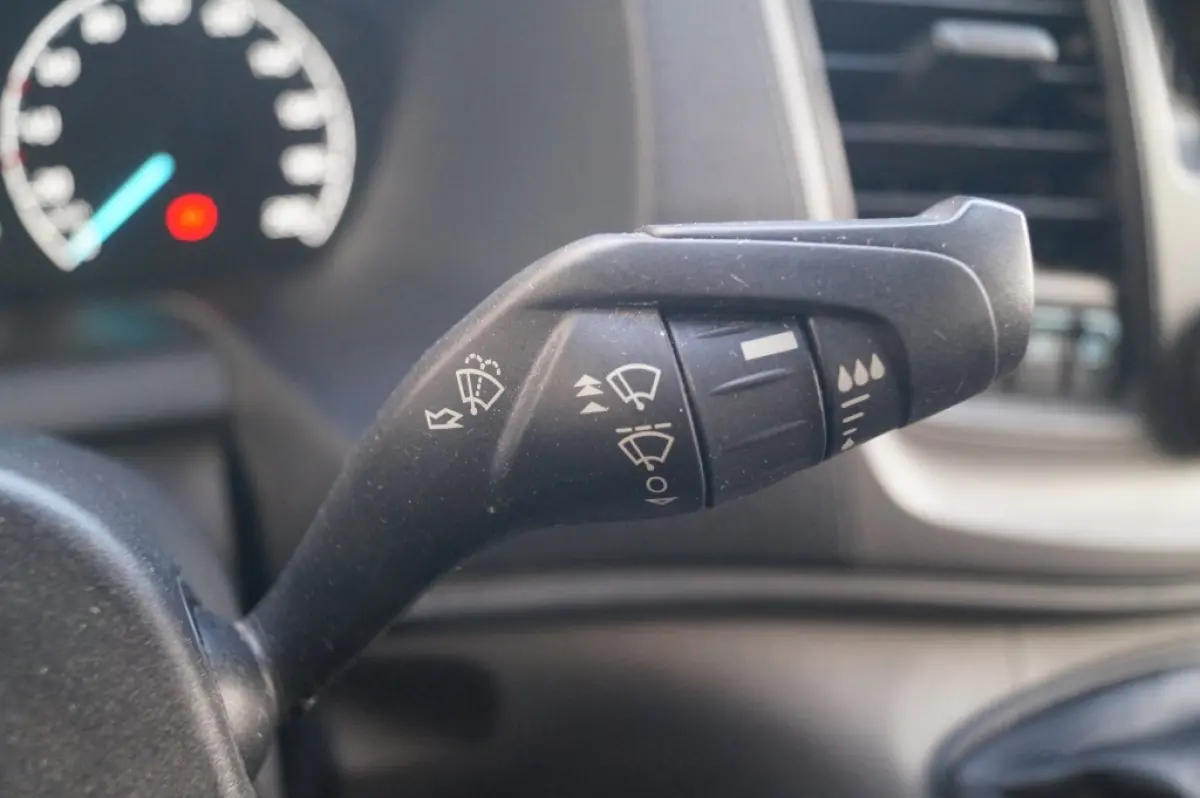 2.0 TDCI 105pk L1-H1 Trend -AIRCO-PDC-CRUISE-