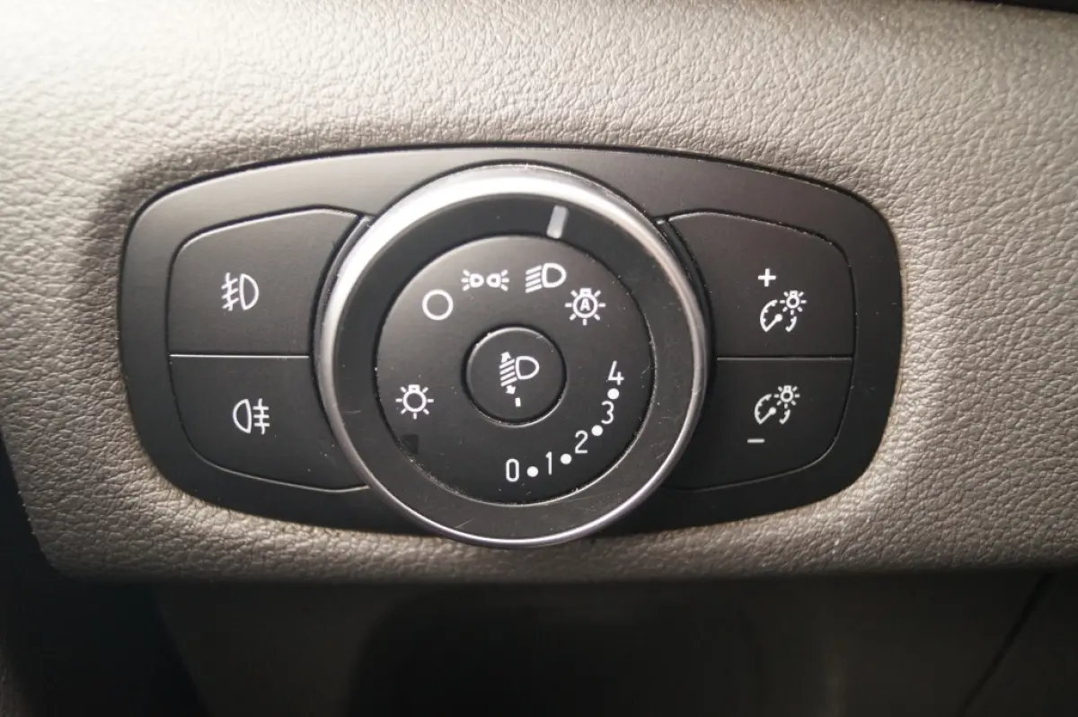 2.0 TDCI 105pk L1-H1 Trend -AIRCO-PDC-CRUISE-