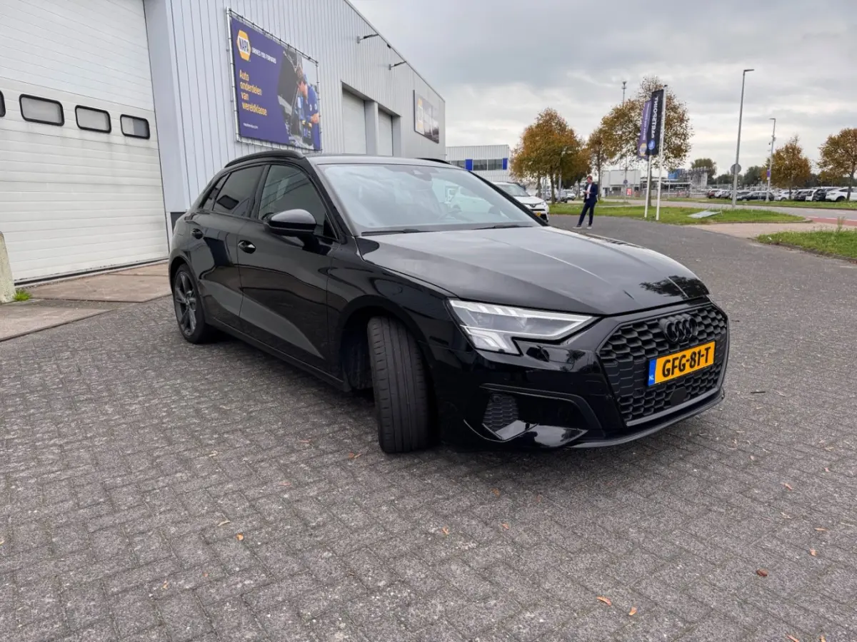 35 TFSI S edition 150PK | B&O | Dynamica stoelen incl. rode stickels | Parkeerhulp Plus | Stoelverw. voor