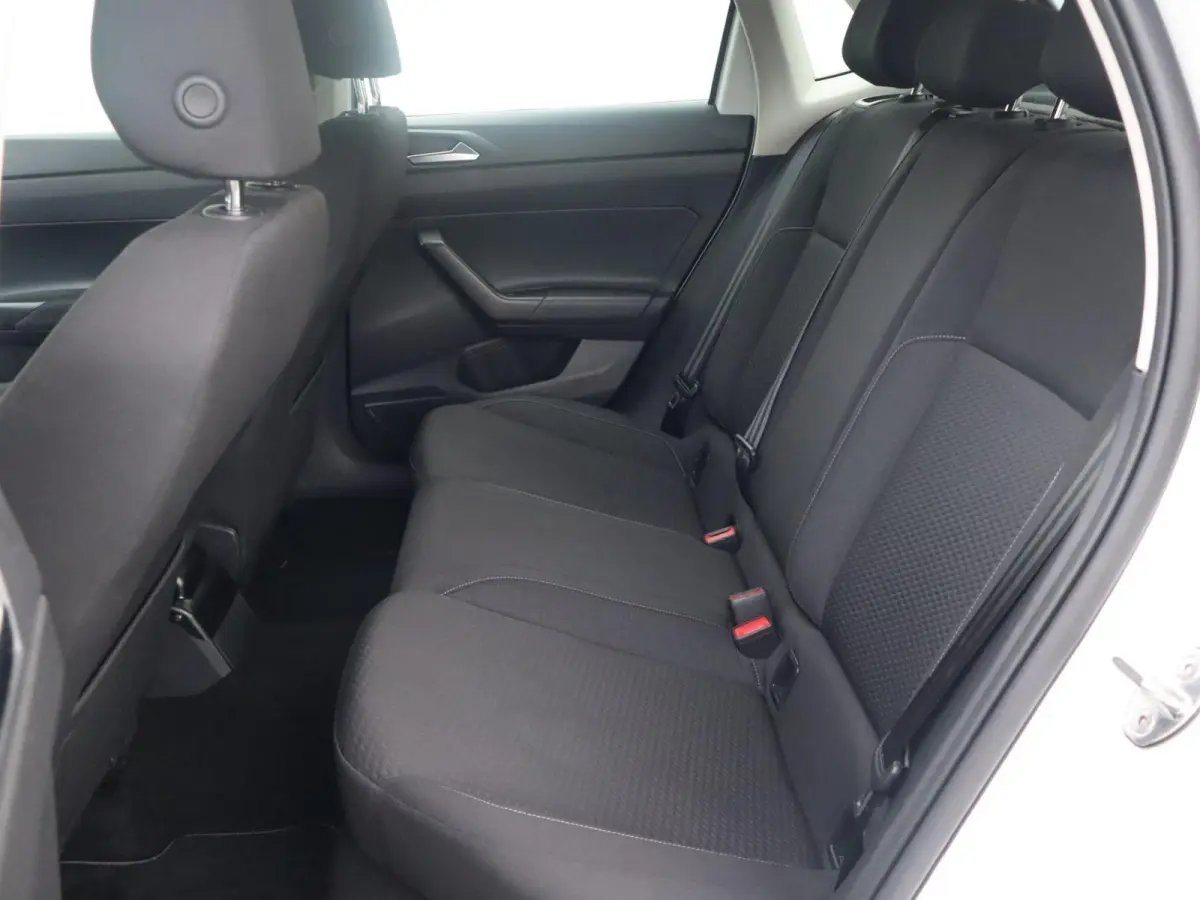 1.0 TSI 95pk DSG Comfortline Business | Apple Carplay/Android Auto | Lichtmetalen velgen