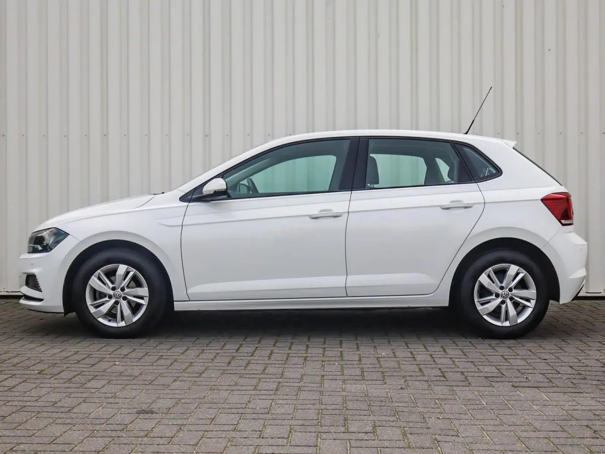 1.0 TSI 95pk DSG Comfortline Business | Apple Carplay/Android Auto | Lichtmetalen velgen