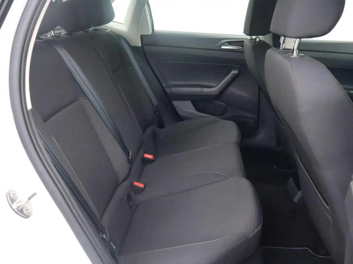 1.0 TSI 95pk DSG Comfortline Business | Apple Carplay/Android Auto | Lichtmetalen velgen